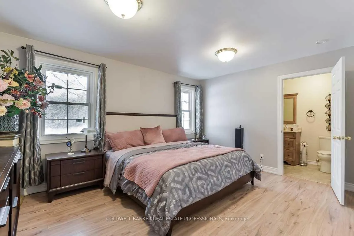 Photo 15 of 995 Gorham Street, Newmarket, Gorham-College Manor — HOMEH