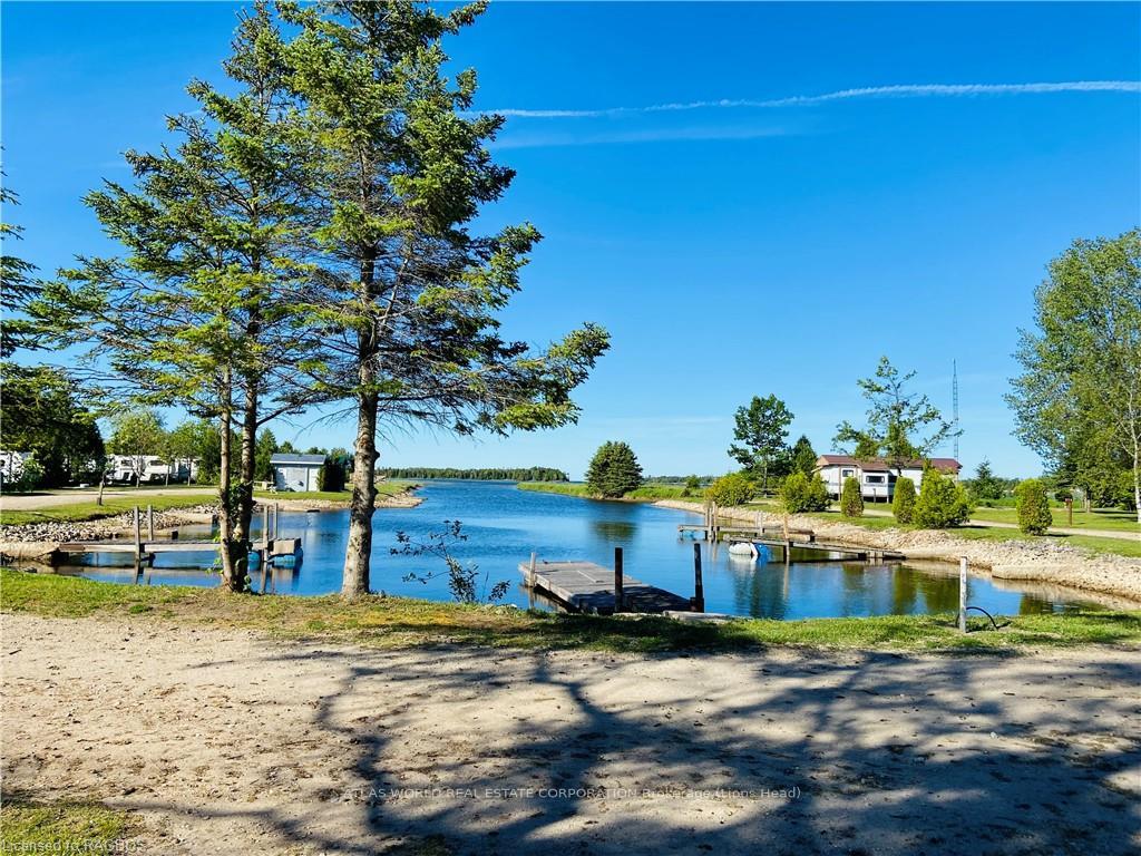 Photo 7 of Unit 4, 9 Tamarac Road, Northern Bruce Peninsula — HOMEH
