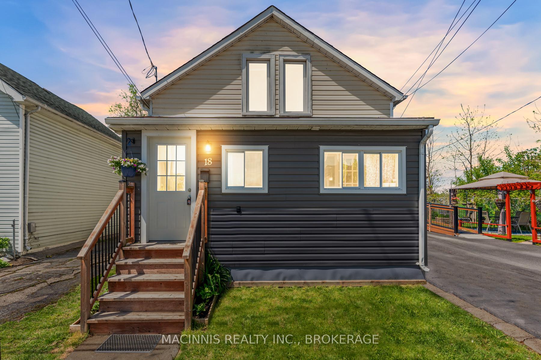 Photo 2 of 18 Orchard Street, Kingston, East of Sir John A. Blvd — HOMEH