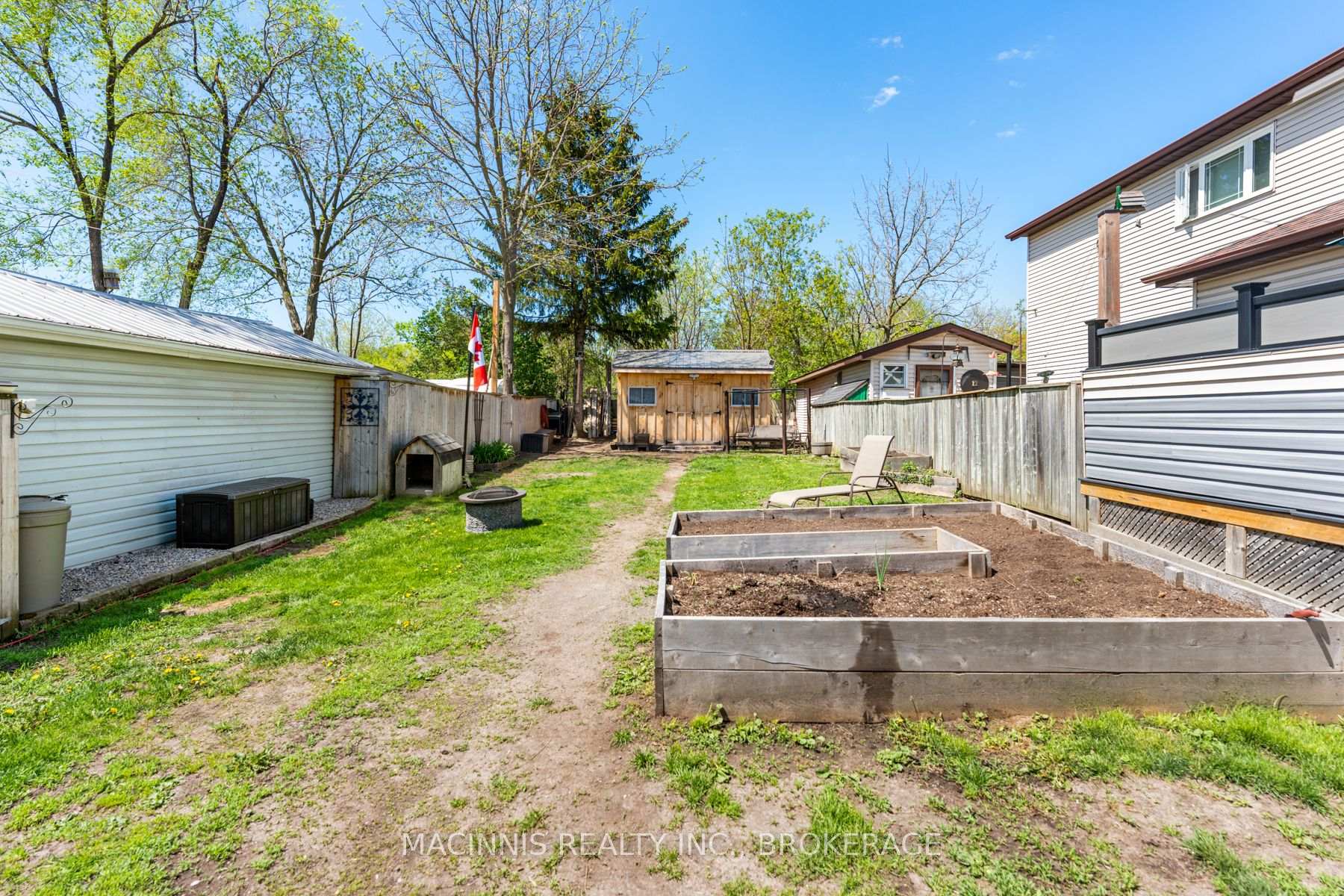 Photo 5 of 18 Orchard Street, Kingston, East of Sir John A. Blvd — HOMEH