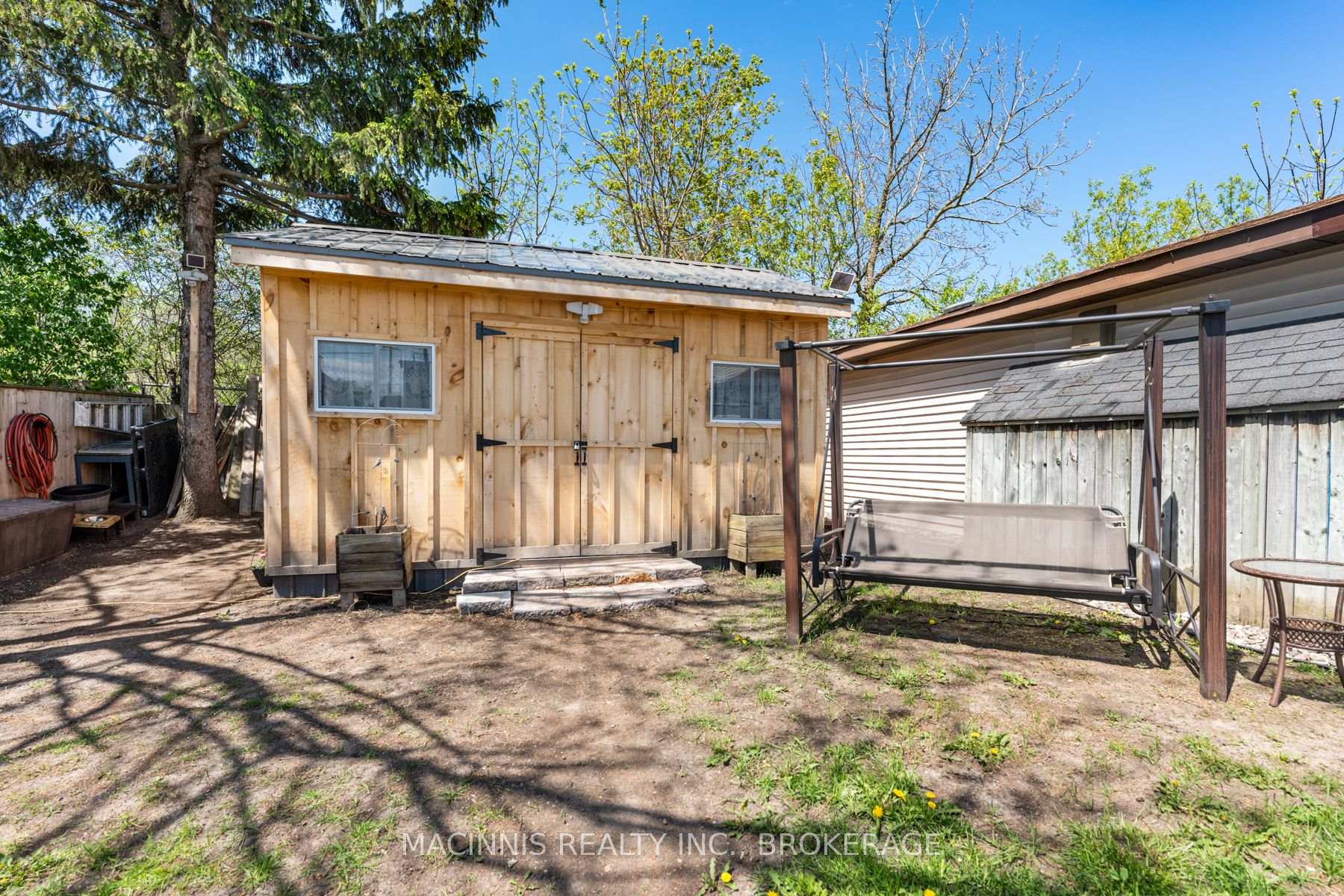 Photo 9 of 18 Orchard Street, Kingston, East of Sir John A. Blvd — HOMEH