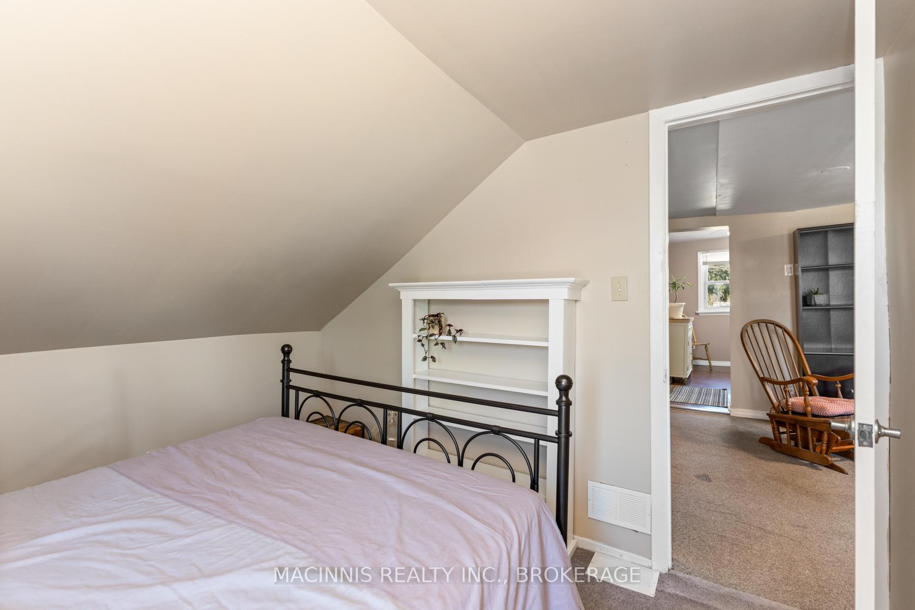 Photo 36 of 18 Orchard Street, Kingston, East of Sir John A. Blvd — HOMEH