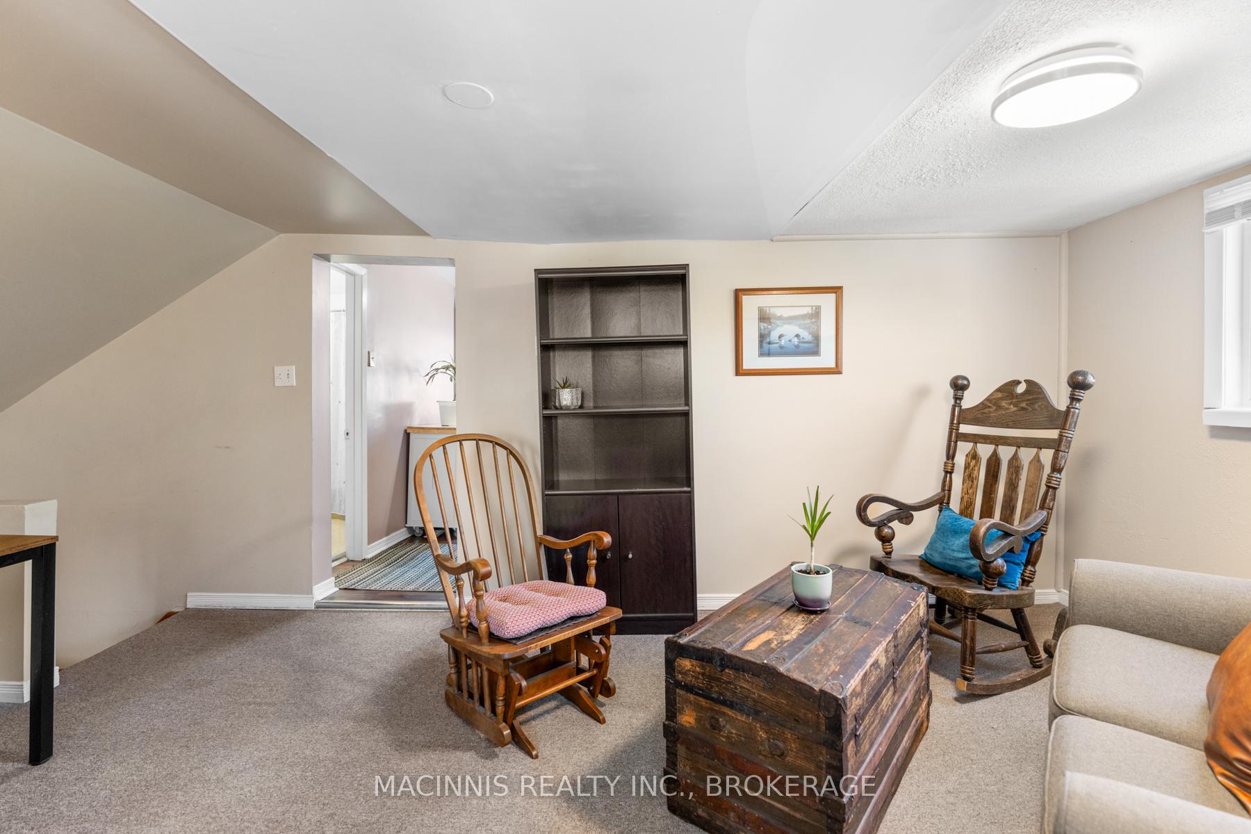 Photo 39 of 18 Orchard Street, Kingston, East of Sir John A. Blvd — HOMEH