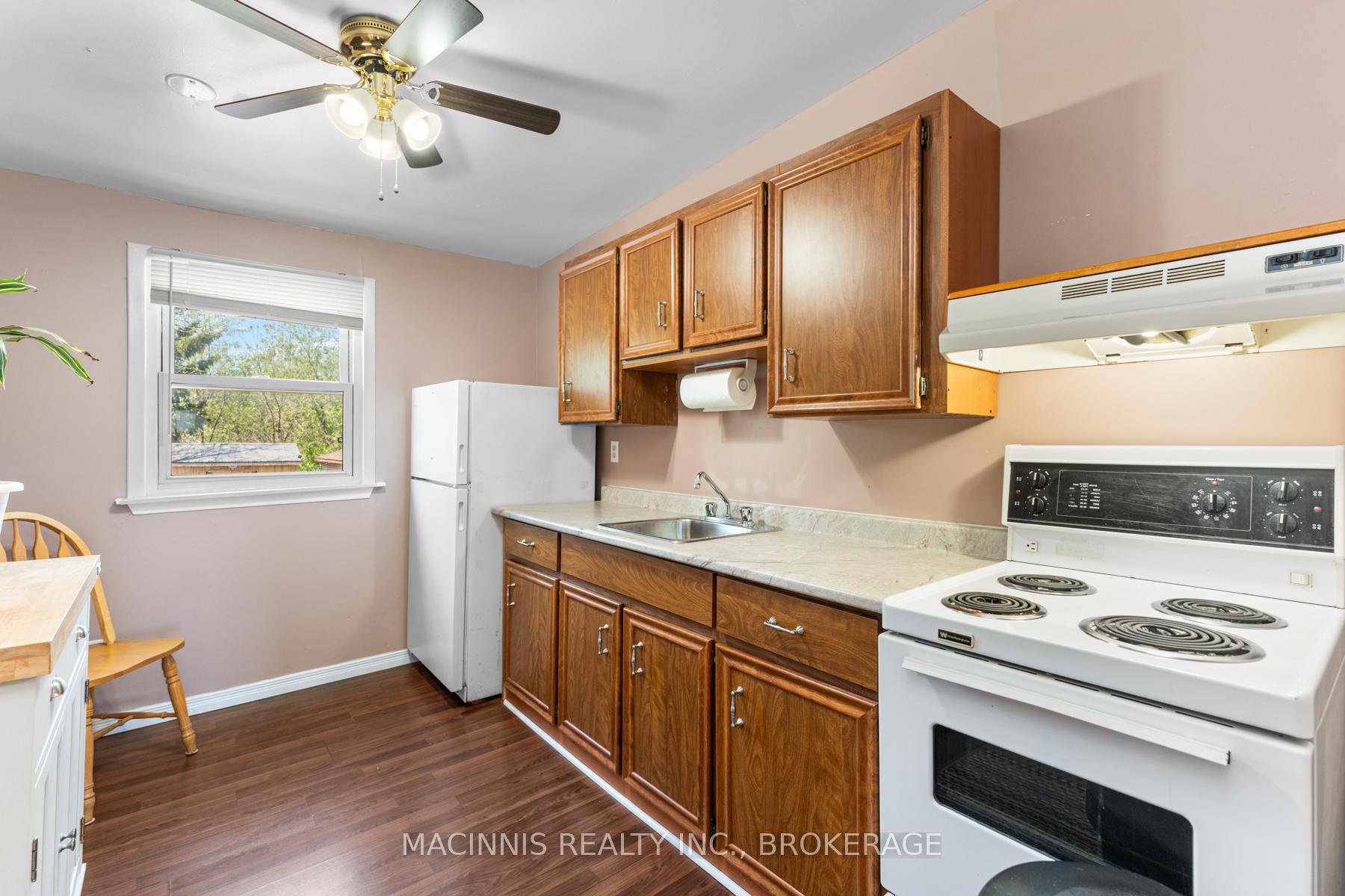 Photo 40 of 18 Orchard Street, Kingston, East of Sir John A. Blvd — HOMEH