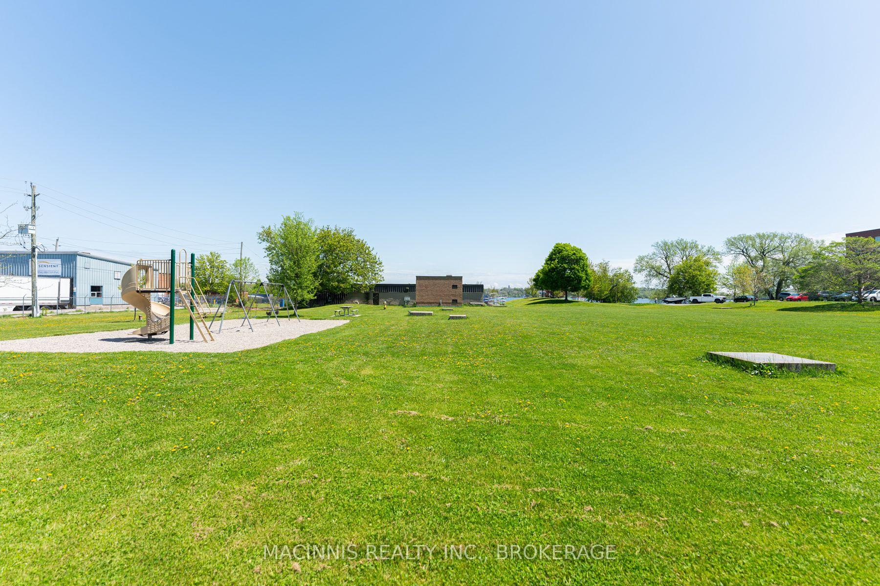 Photo 46 of 18 Orchard Street, Kingston, East of Sir John A. Blvd — HOMEH