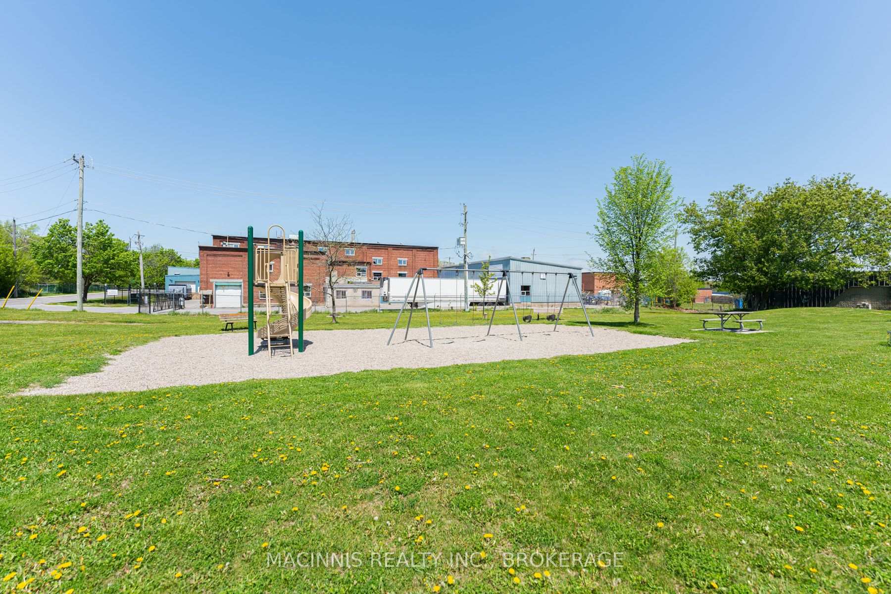 Photo 48 of 18 Orchard Street, Kingston, East of Sir John A. Blvd — HOMEH