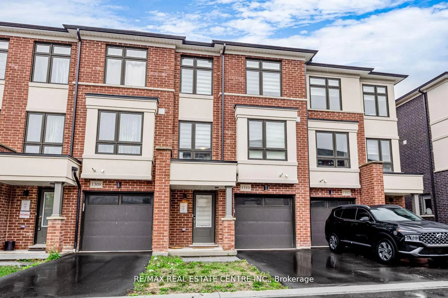Photo 2 of 1310 Bradenton Path, Oshawa, Eastdale — HOMEH