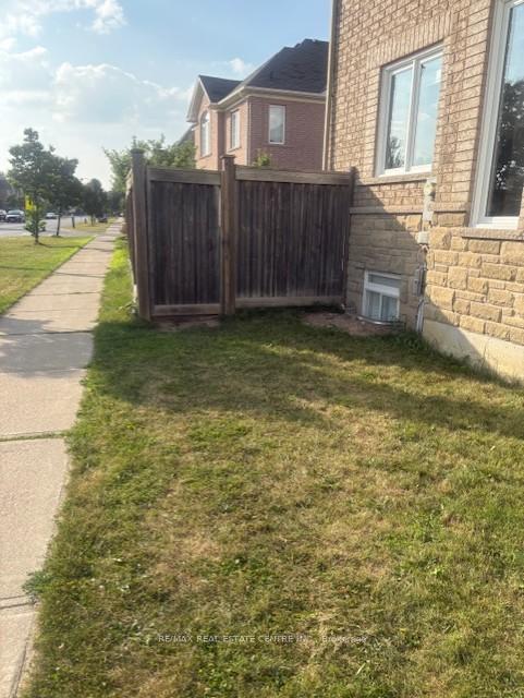 Front of Unit Lower, 351 Greenless Circle