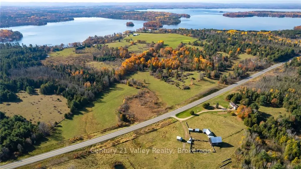 Photo 2 of 330 Island View Drive, North Algona Wilberforce, North Algona/Wilberforce Twp — HOMEH