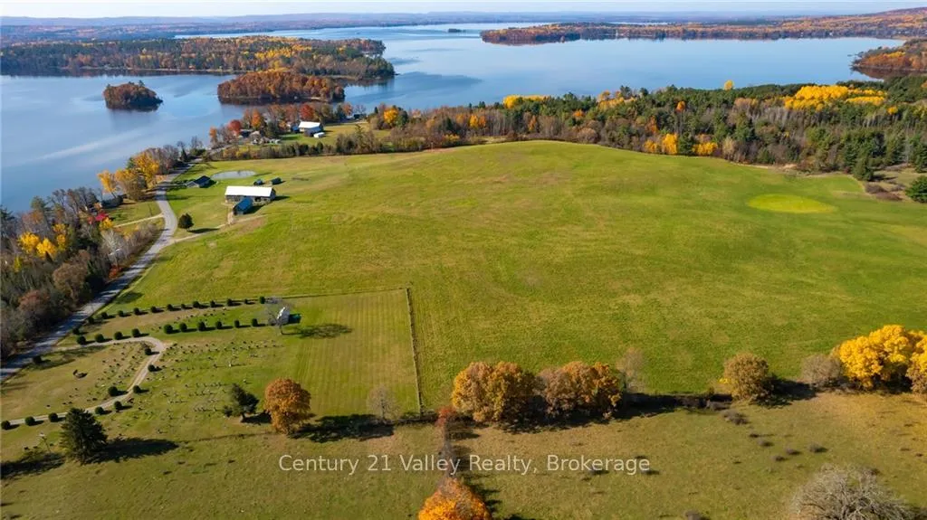 Photo 3 of 330 Island View Drive, North Algona Wilberforce, North Algona/Wilberforce Twp — HOMEH