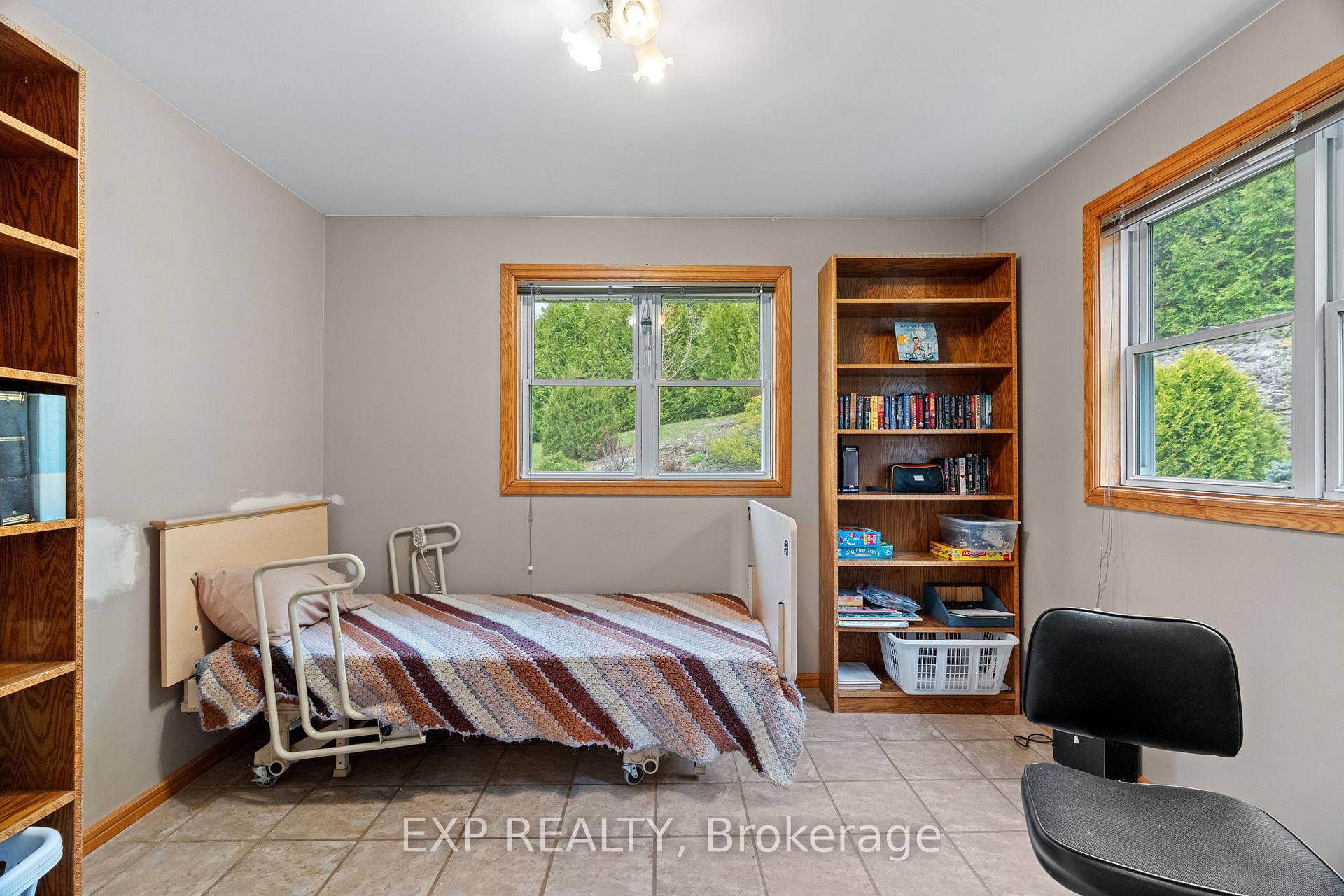 Photo 19 of 30680 Hungry Hollow Road, North Middlesex, Rural North Middlesex — HOMEH