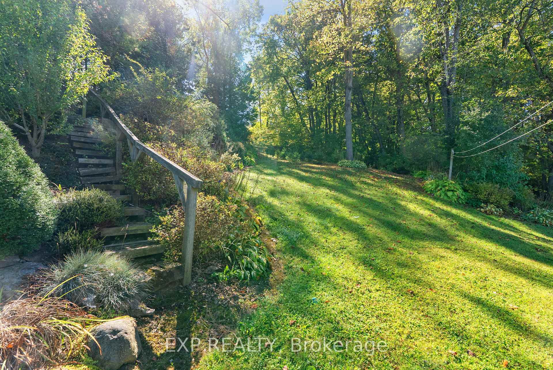 Photo 28 of 30680 Hungry Hollow Road, North Middlesex, Rural North Middlesex — HOMEH