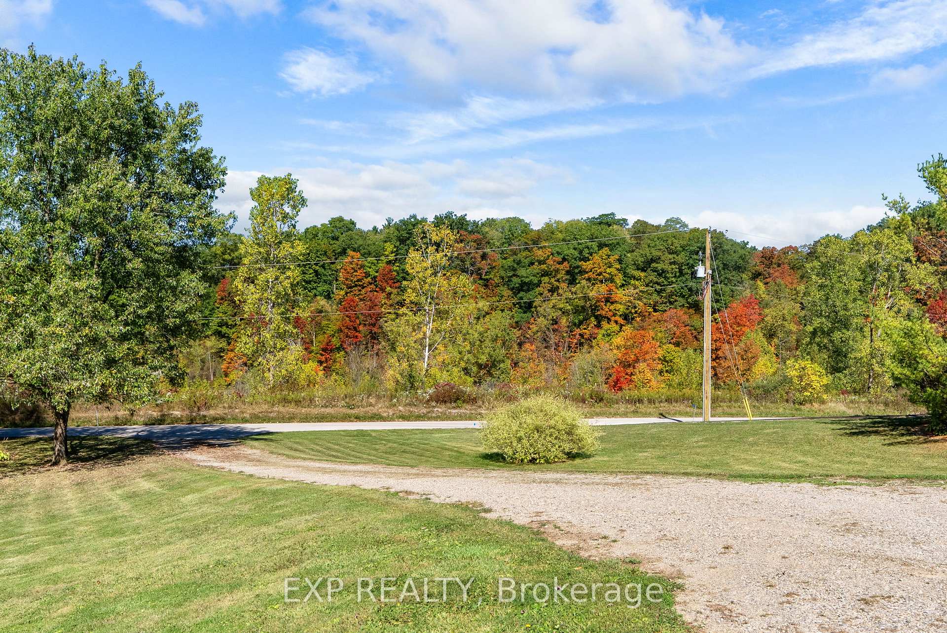 Photo 32 of 30680 Hungry Hollow Road, North Middlesex, Rural North Middlesex — HOMEH