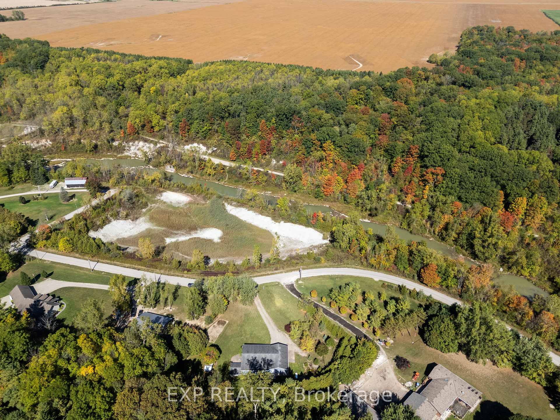 Photo 33 of 30680 Hungry Hollow Road, North Middlesex, Rural North Middlesex — HOMEH