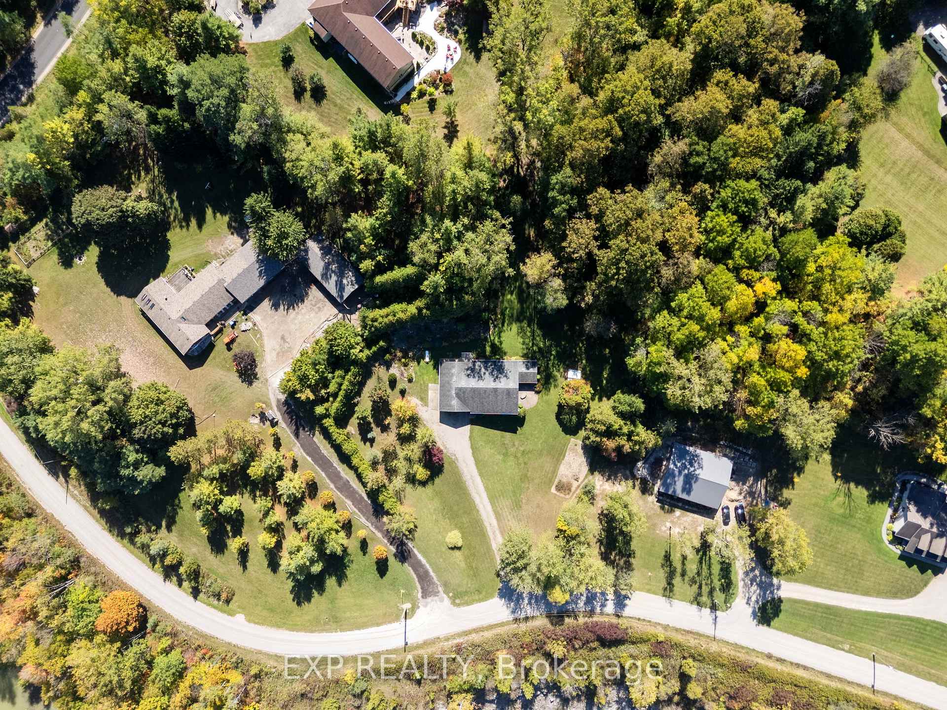 Photo 34 of 30680 Hungry Hollow Road, North Middlesex, Rural North Middlesex — HOMEH