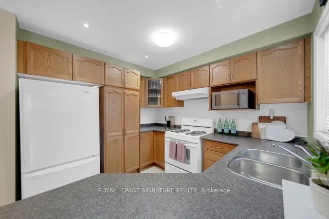 Photo 14 of 2430 Lazio Lane, Oakville, West Oak Trails — HOMEH