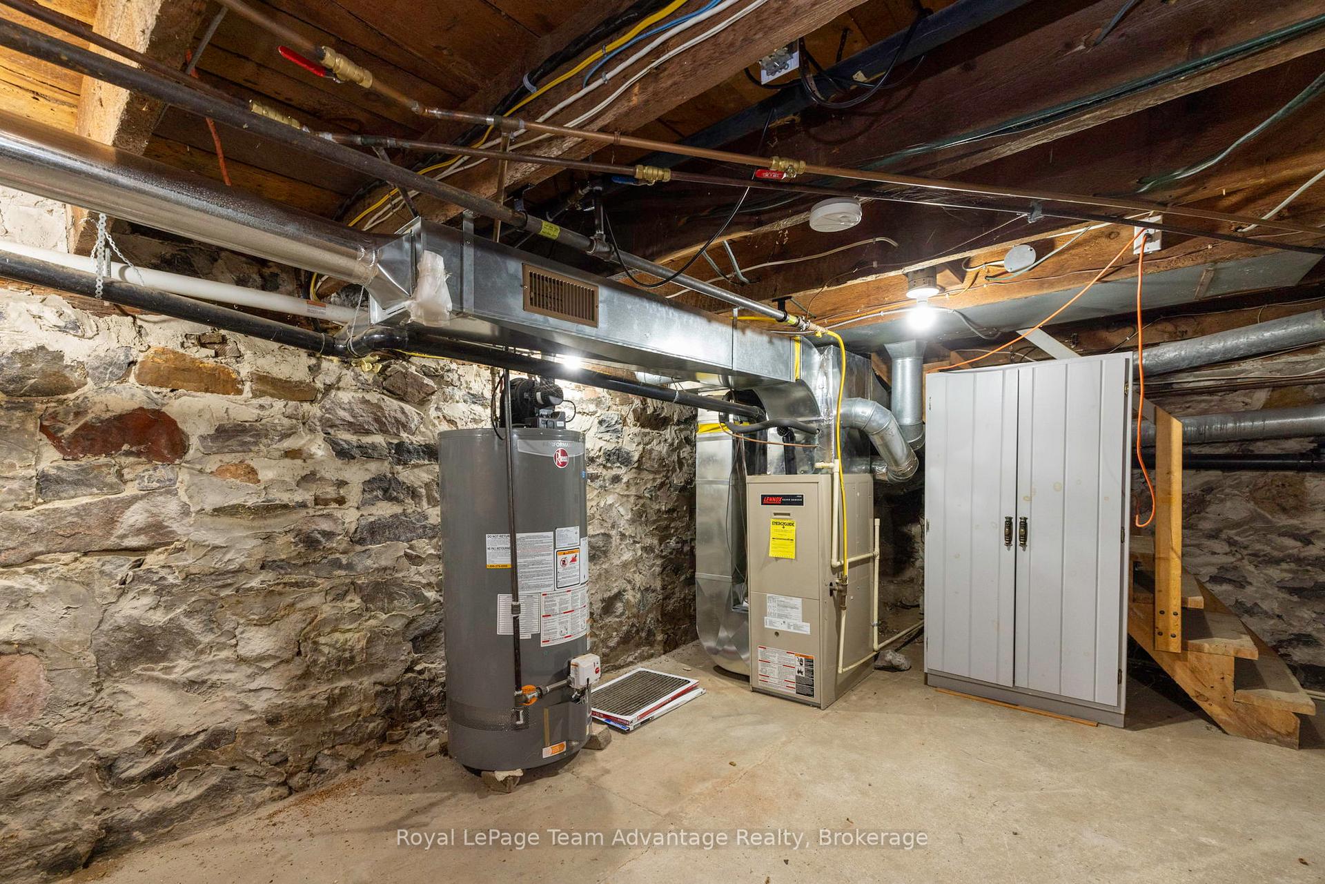 Photo 29 of 122 Gibson Street, Parry Sound — HOMEH