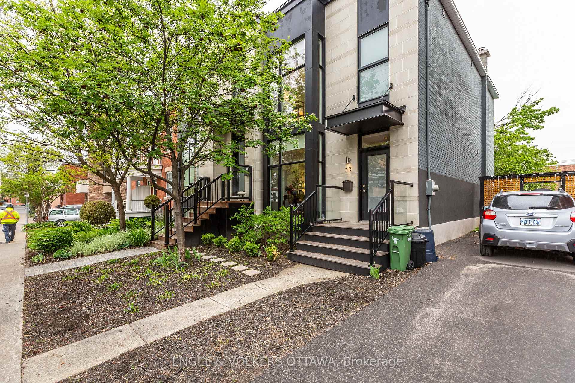 Photo 1 of 53 Vaughan Street, Ottawa, Lindenlea — HOMEH