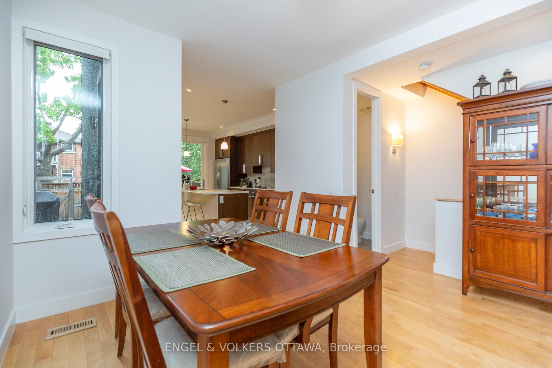 Photo 9 of 53 Vaughan Street, Ottawa, Lindenlea — HOMEH