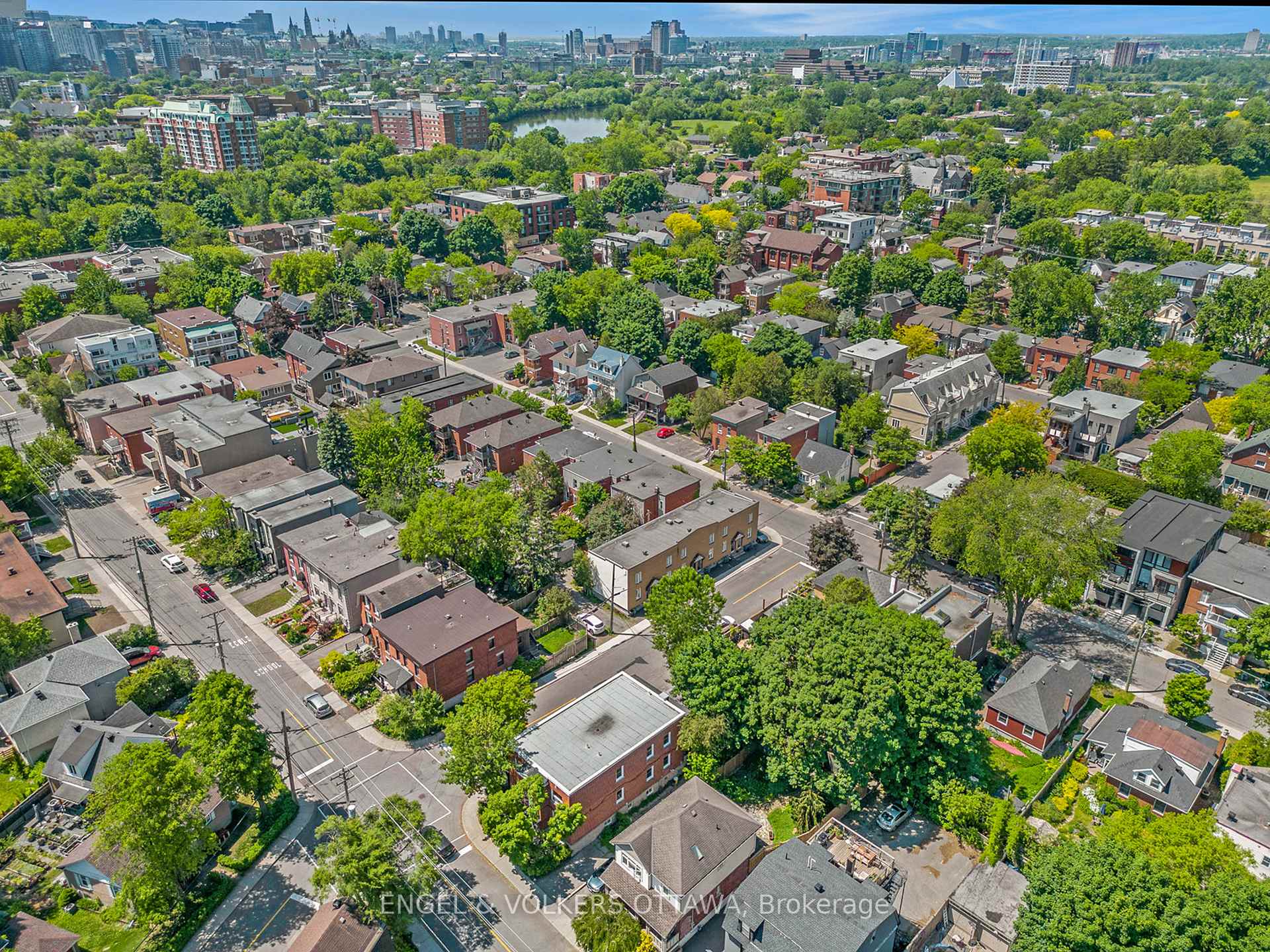 Photo 39 of 53 Vaughan Street, Ottawa, Lindenlea — HOMEH