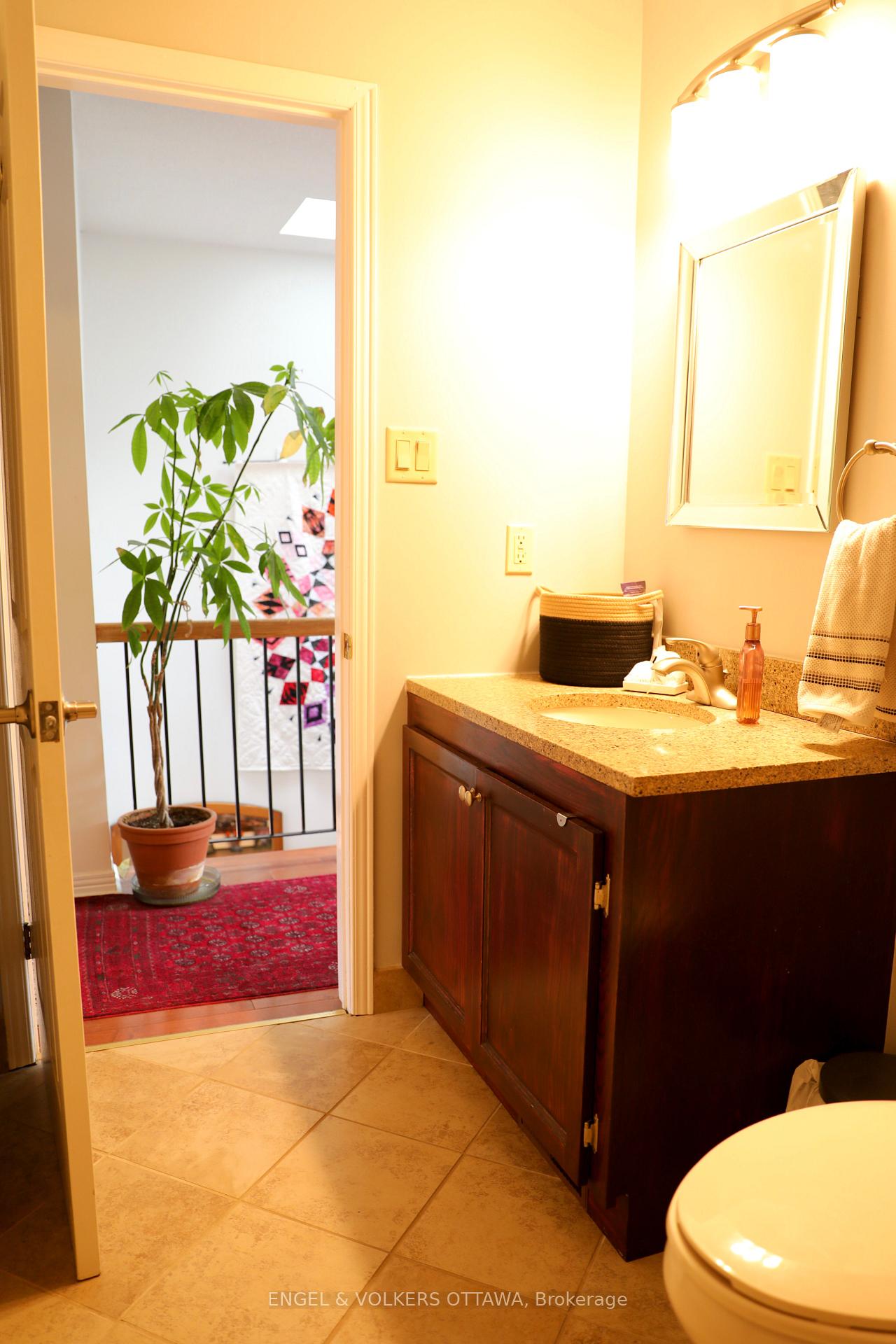 Photo 17 of 119 Percy Street, Ottawa, Ottawa Centre — HOMEH