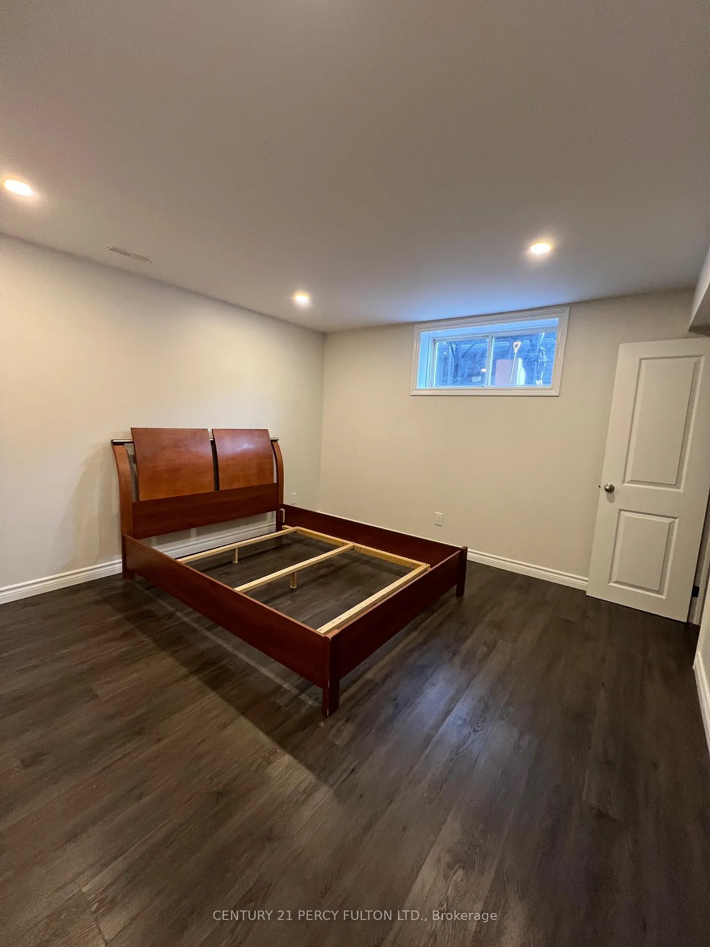 Photo 7 of Unit basement, 22 Chester Street, Oakville, River Oaks — HOMEH