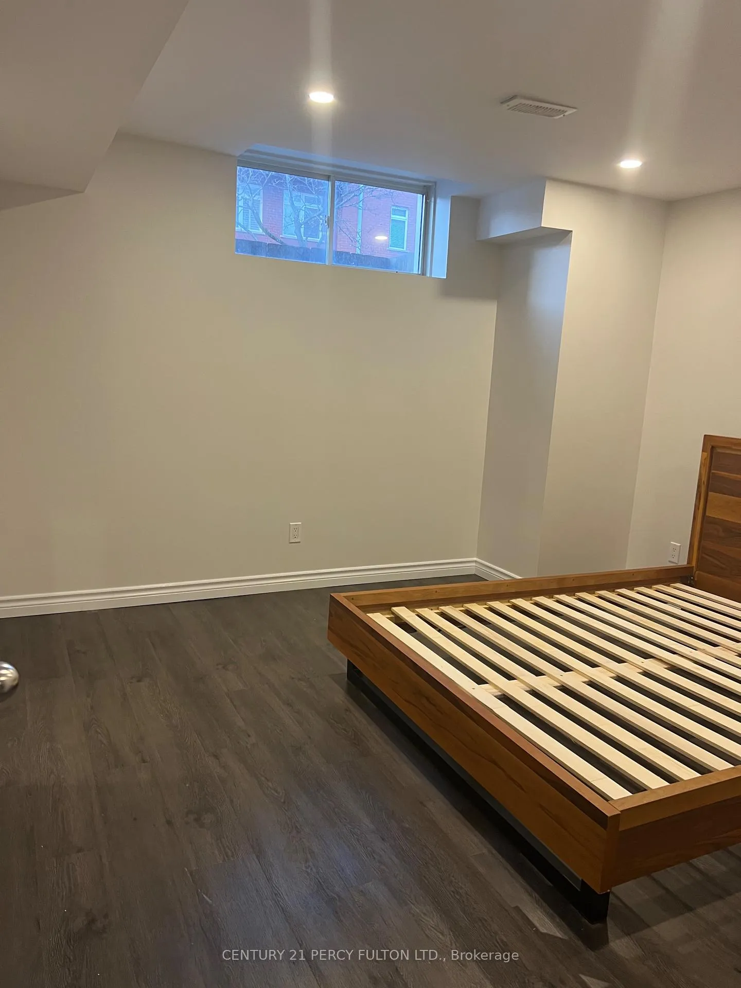 Photo 8 of Unit basement, 22 Chester Street, Oakville, River Oaks — HOMEH
