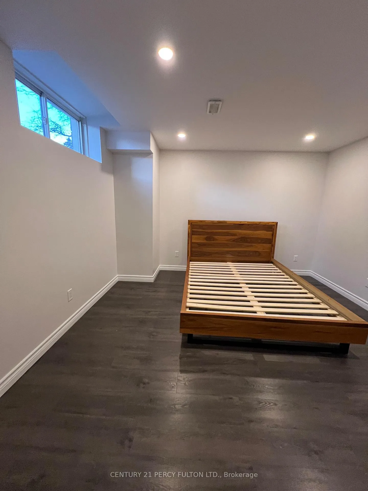 Photo 13 of Unit basement, 22 Chester Street, Oakville, River Oaks — HOMEH