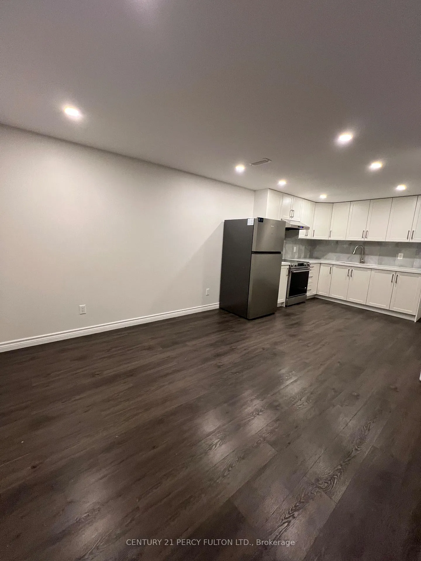 Photo 14 of Unit basement, 22 Chester Street, Oakville, River Oaks — HOMEH