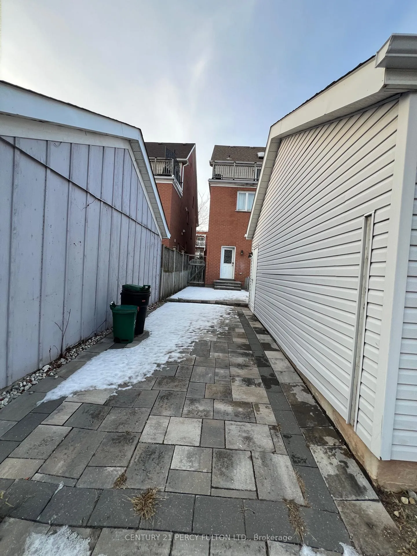 Photo 17 of Unit basement, 22 Chester Street, Oakville, River Oaks — HOMEH
