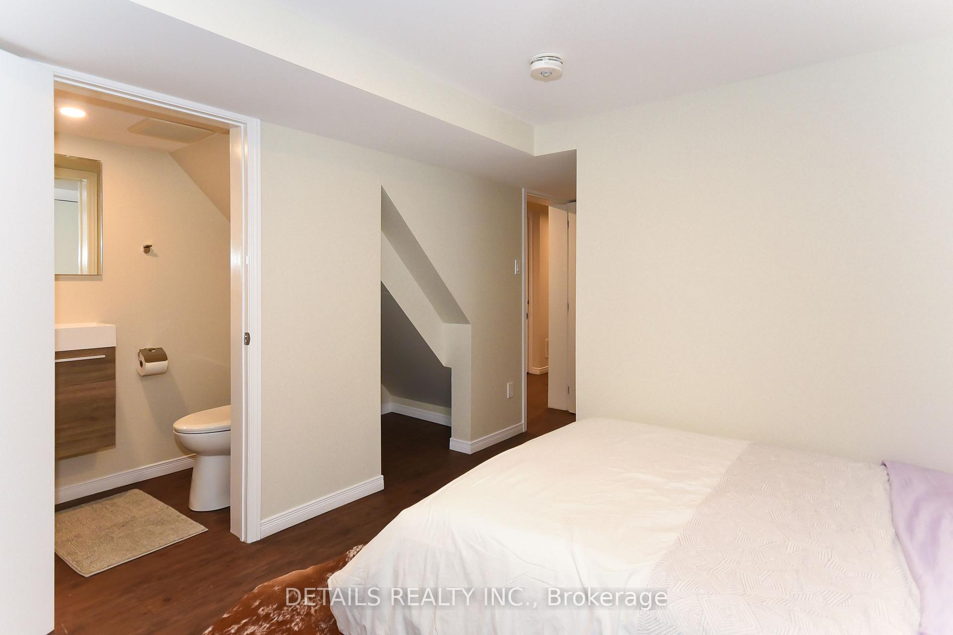 Photo 29 of 2176 Lambeth Walk, Ottawa, Parkway Park — HOMEH