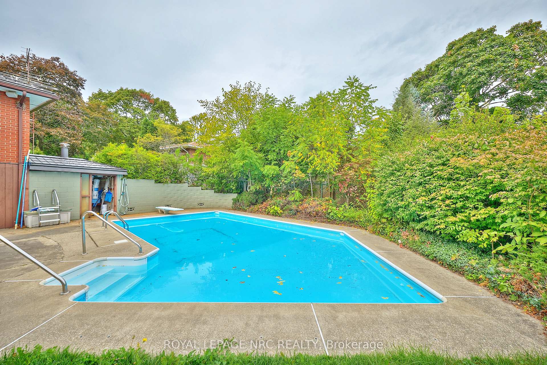Photo 34 of 17 Alan Crescent, Pelham, Fonthill — HOMEH