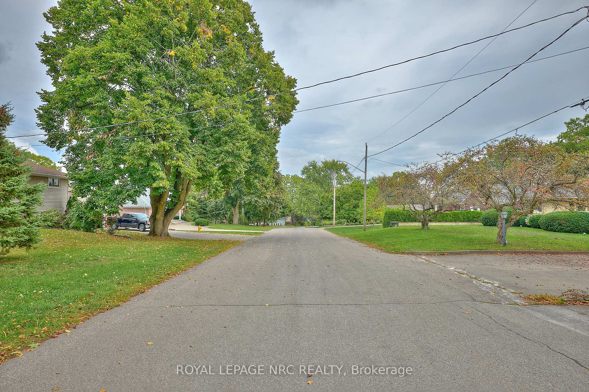 Photo 39 of 17 Alan Crescent, Pelham, Fonthill — HOMEH