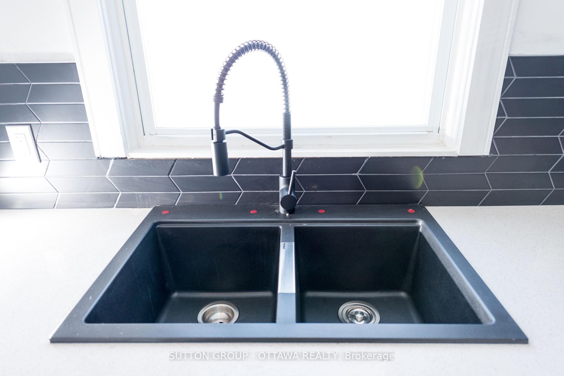 Photo 8 of Unit 3, 2419 Pagé Road N, Ottawa, Chapel Hill South - Orleans Village — HOMEH