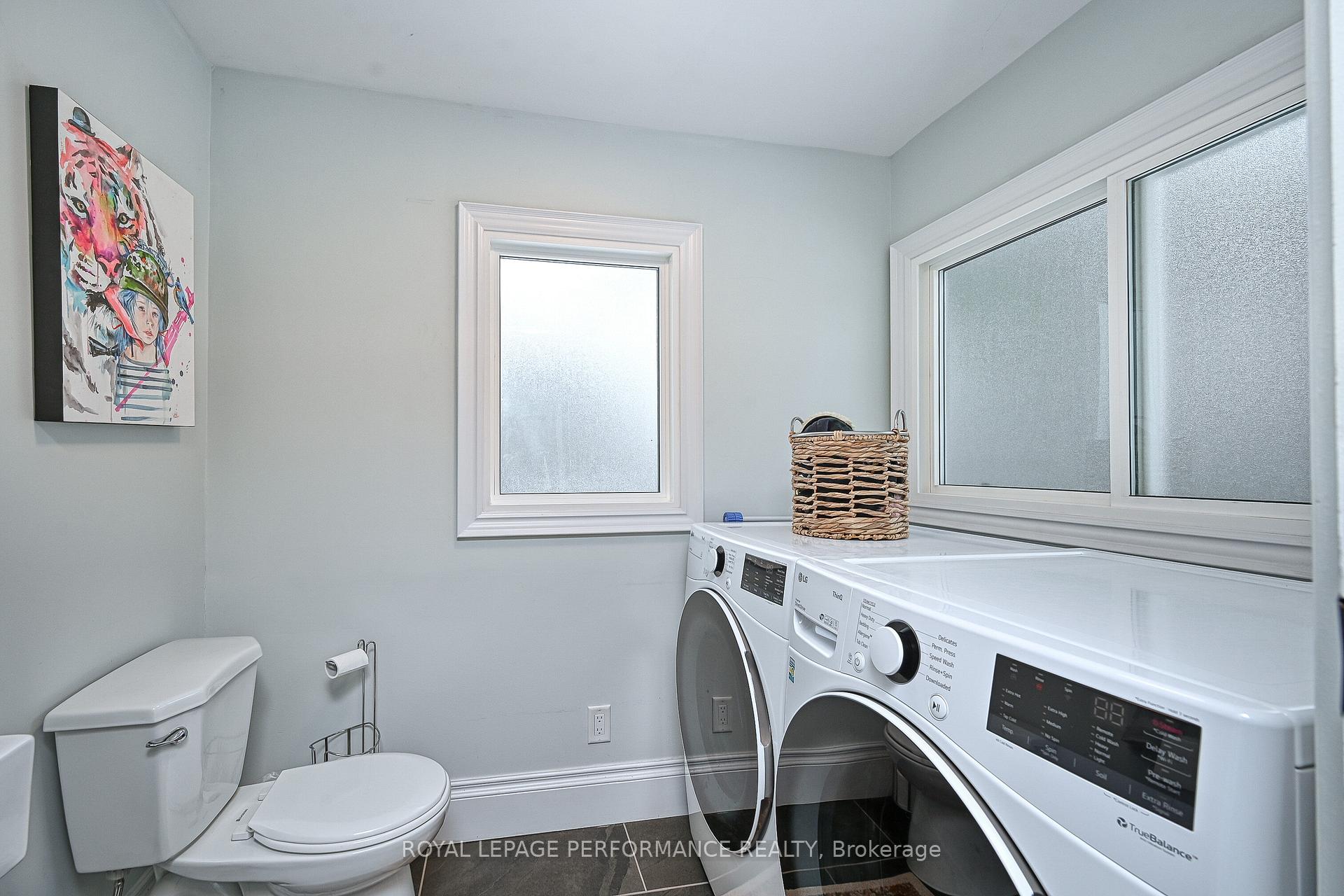 Photo 21 of 86 Maple Lane, Ottawa, Lindenlea — HOMEH