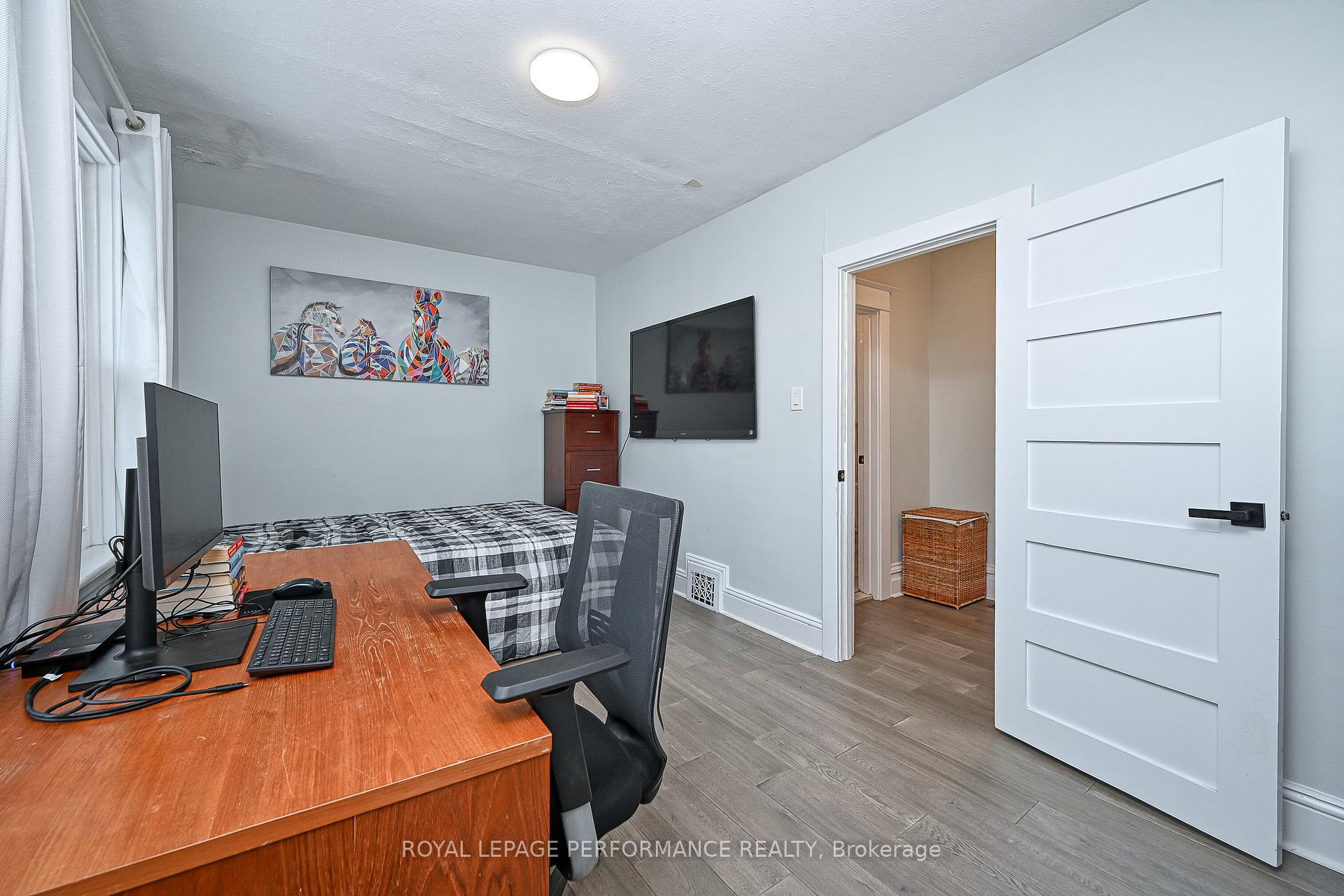 Photo 30 of 86 Maple Lane, Ottawa, Lindenlea — HOMEH