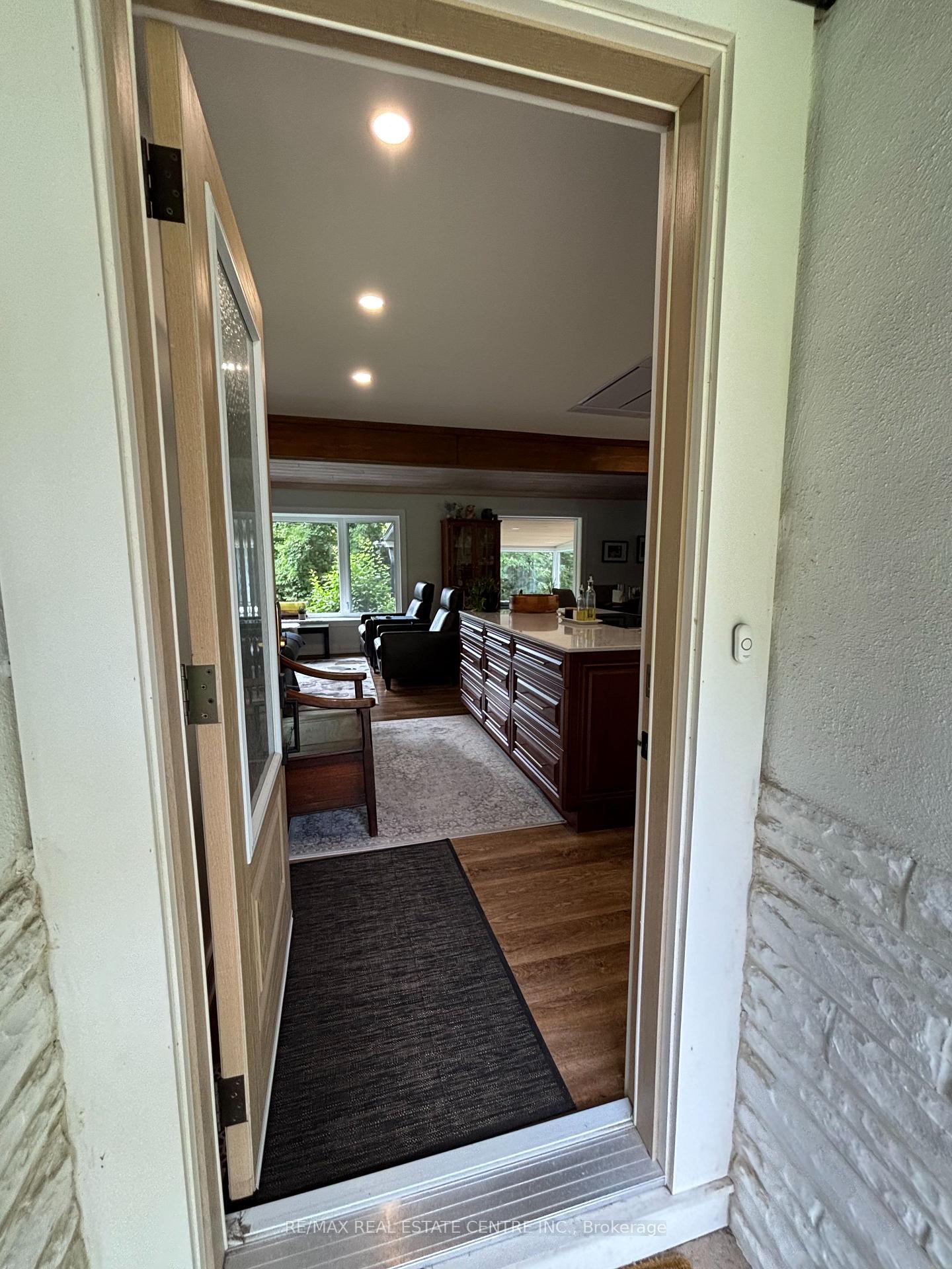 Photo 3 of 6233 14th Line, New Tecumseth, Rural New Tecumseth — HOMEH