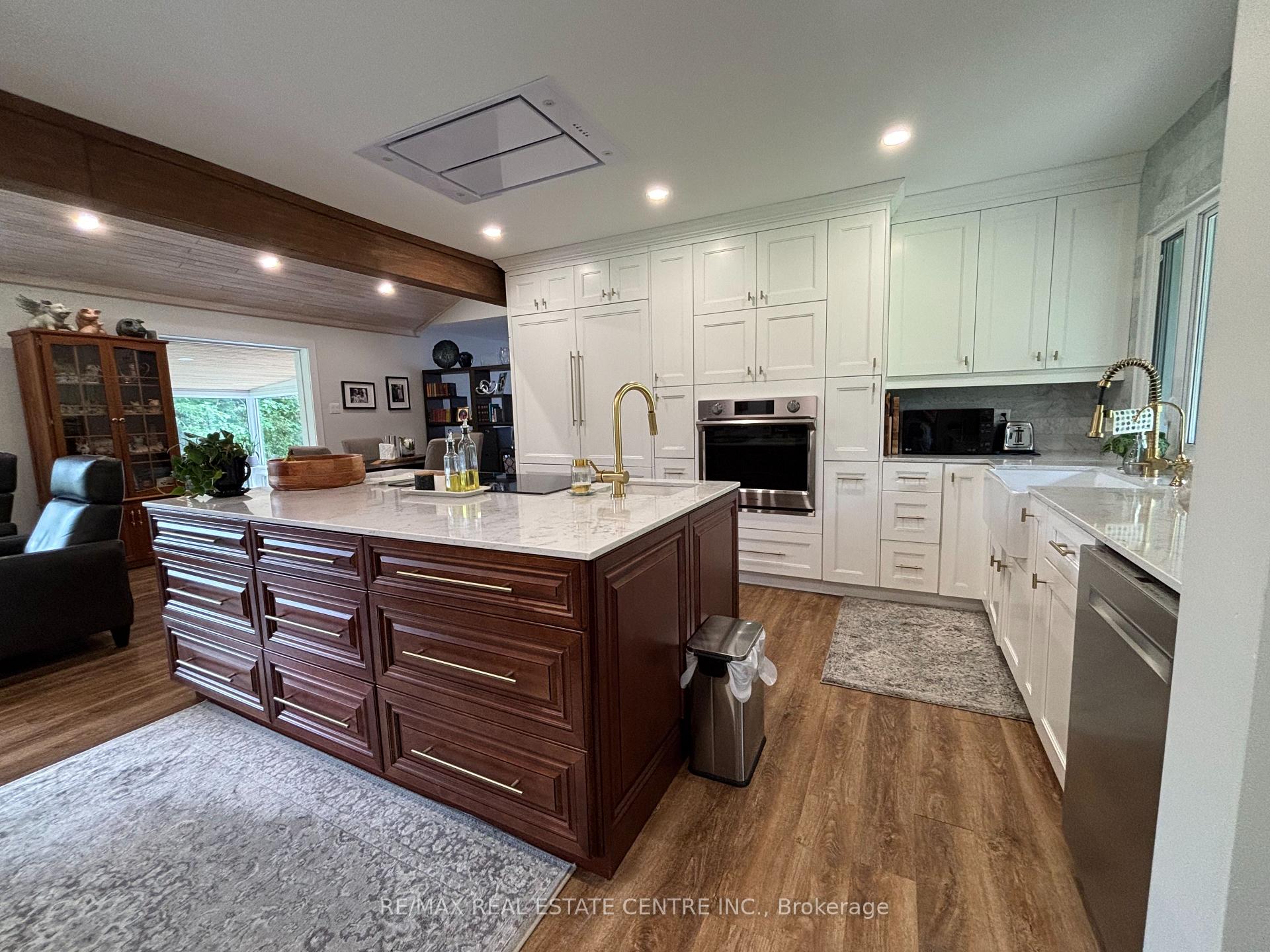 Photo 6 of 6233 14th Line, New Tecumseth, Rural New Tecumseth — HOMEH