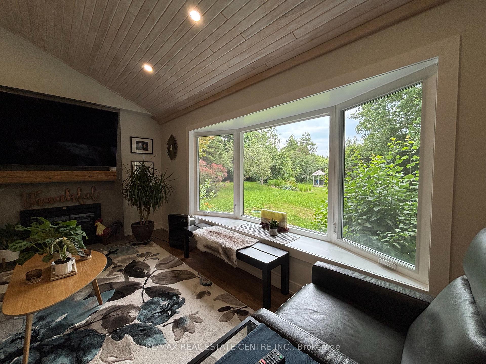 Photo 8 of 6233 14th Line, New Tecumseth, Rural New Tecumseth — HOMEH