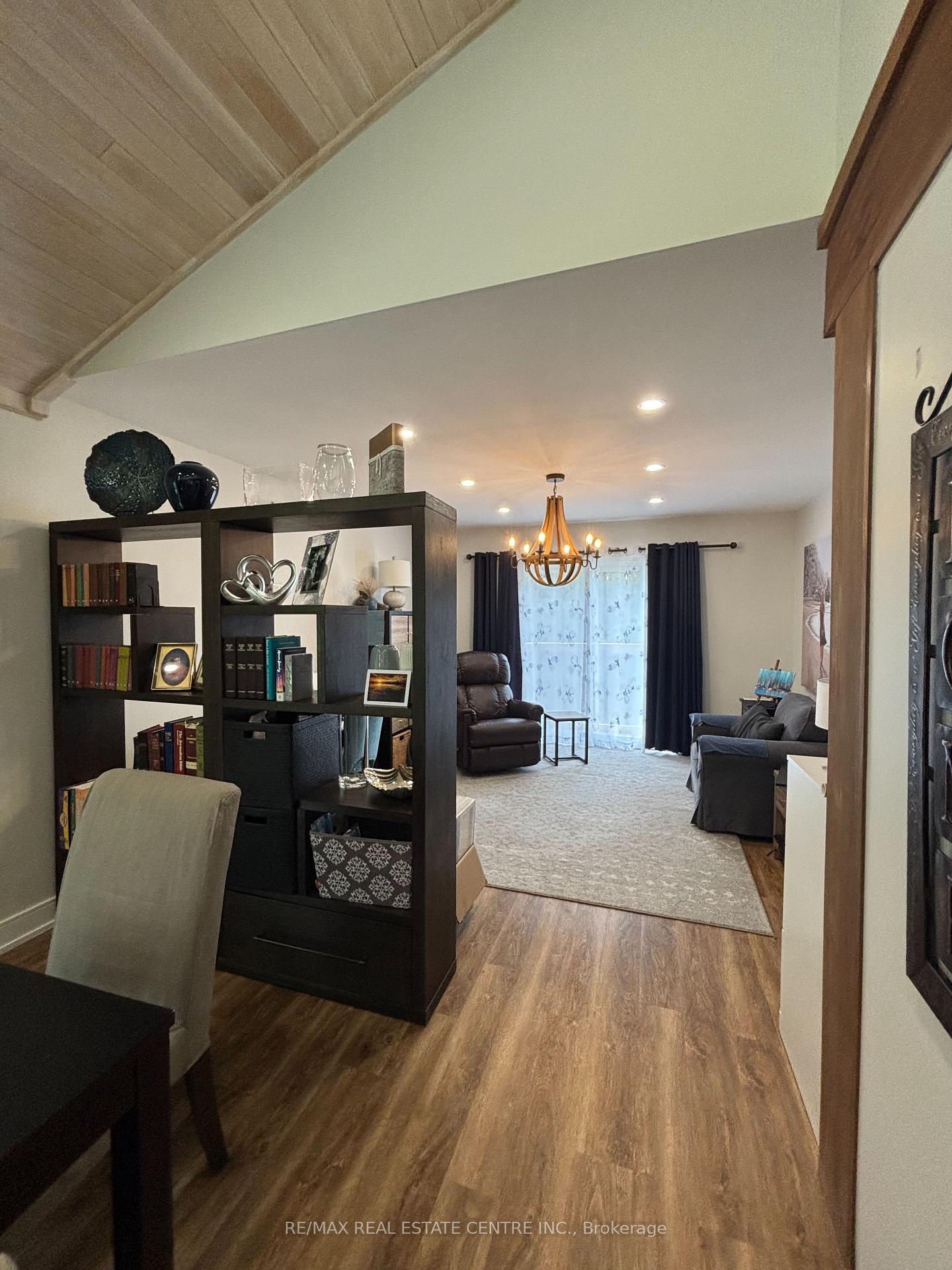 Photo 11 of 6233 14th Line, New Tecumseth, Rural New Tecumseth — HOMEH