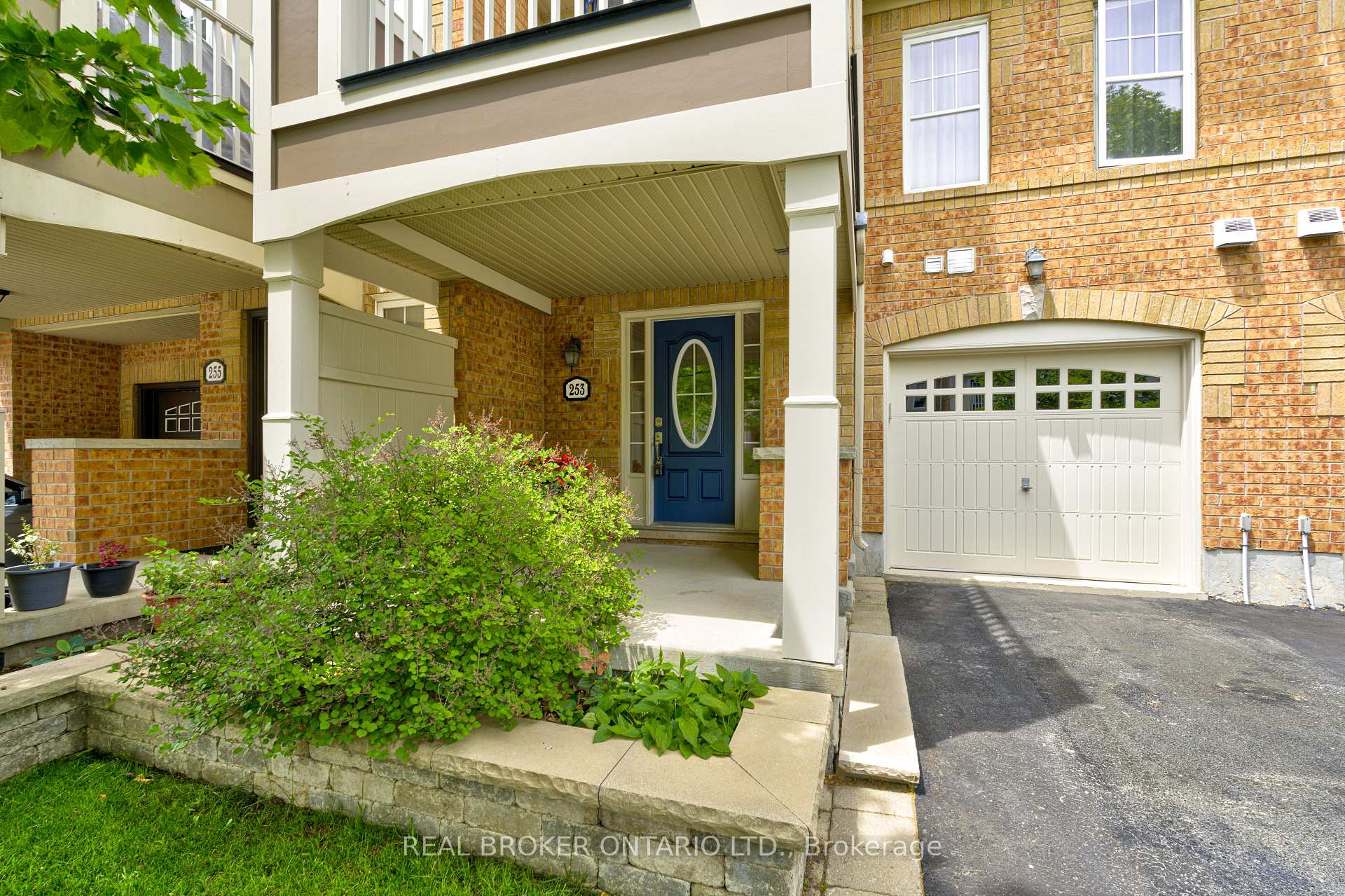 Photo 1 of 253 Wetenhall Landing, Milton, Harrison — HOMEH