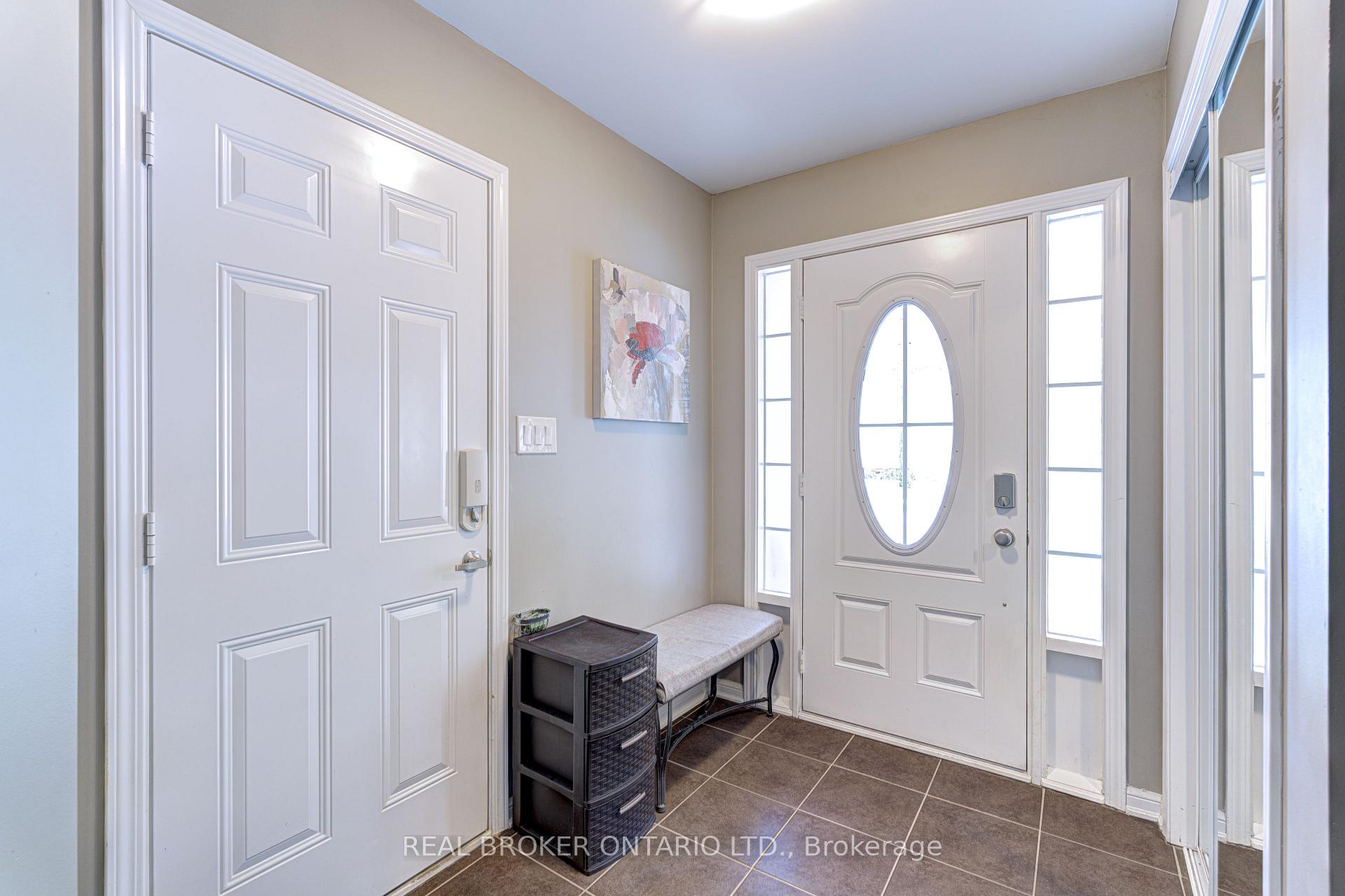 Photo 2 of 253 Wetenhall Landing, Milton, Harrison — HOMEH