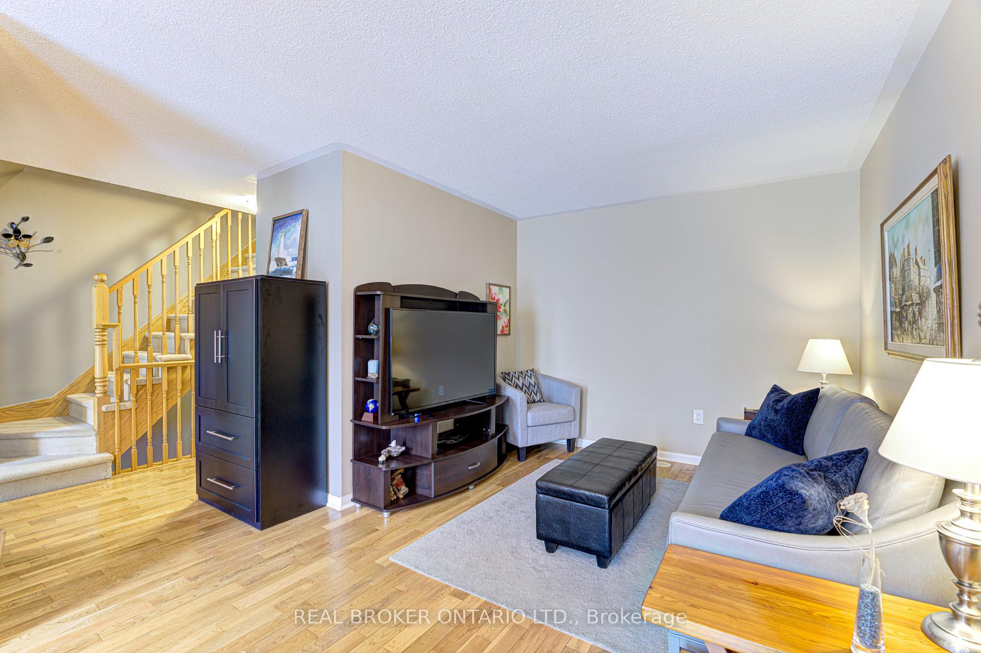 Photo 8 of 253 Wetenhall Landing, Milton, Harrison — HOMEH