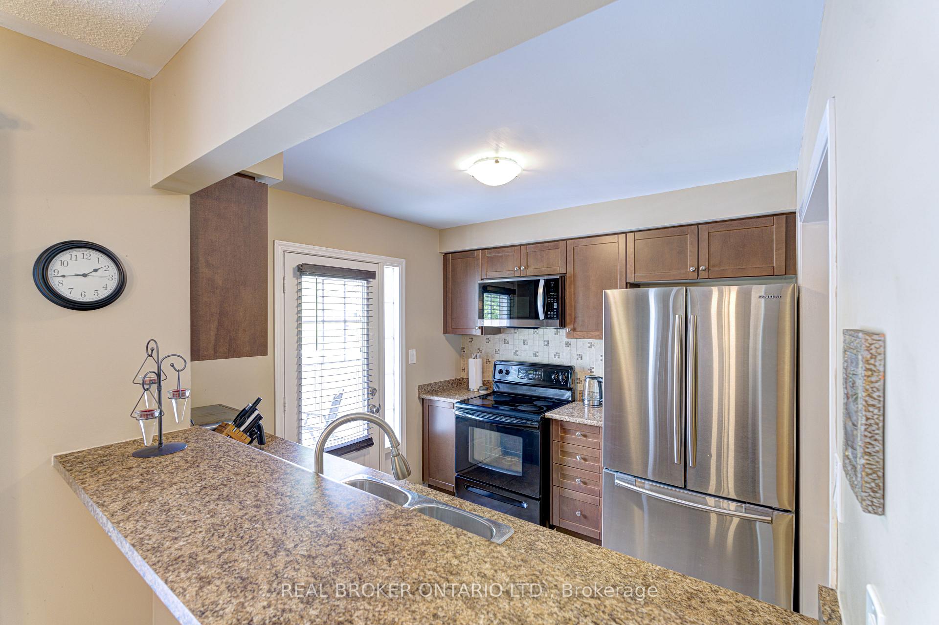 Photo 14 of 253 Wetenhall Landing, Milton, Harrison — HOMEH