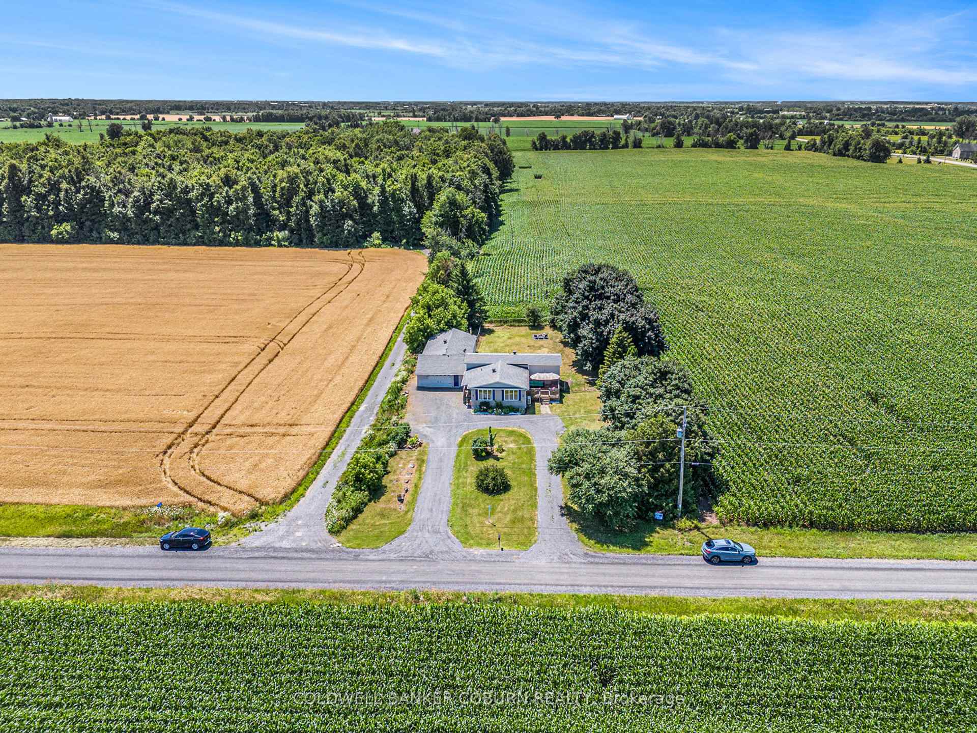 Photo 4 of 1560 McLaughlin Road, North Dundas, North Dundas (Winchester) Twp — HOMEH
