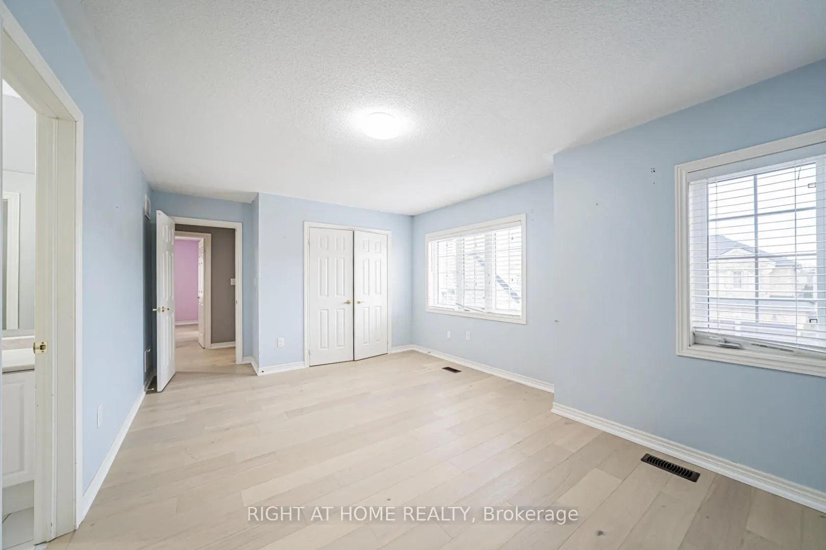 Photo 17 of 3152 Larry Crescent, Oakville, Glenorchy — HOMEH