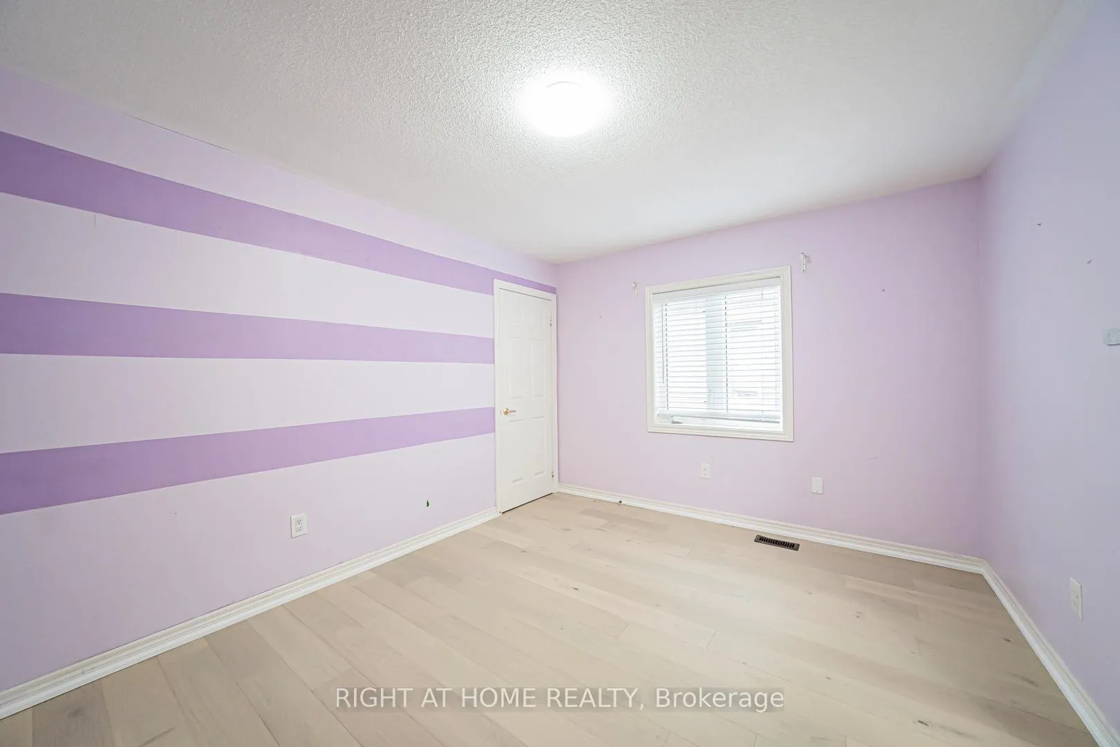 Photo 23 of 3152 Larry Crescent, Oakville, Glenorchy — HOMEH