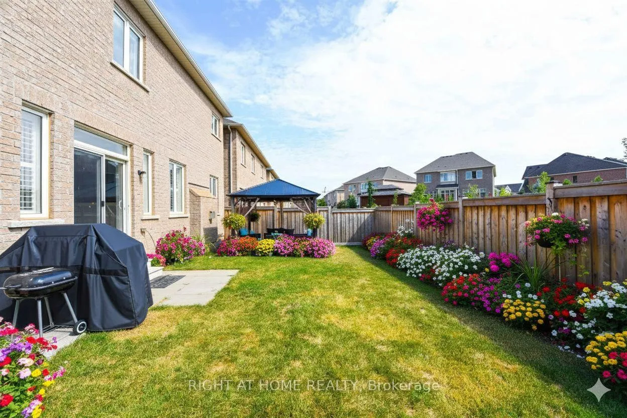 Photo 25 of 3152 Larry Crescent, Oakville, Glenorchy — HOMEH