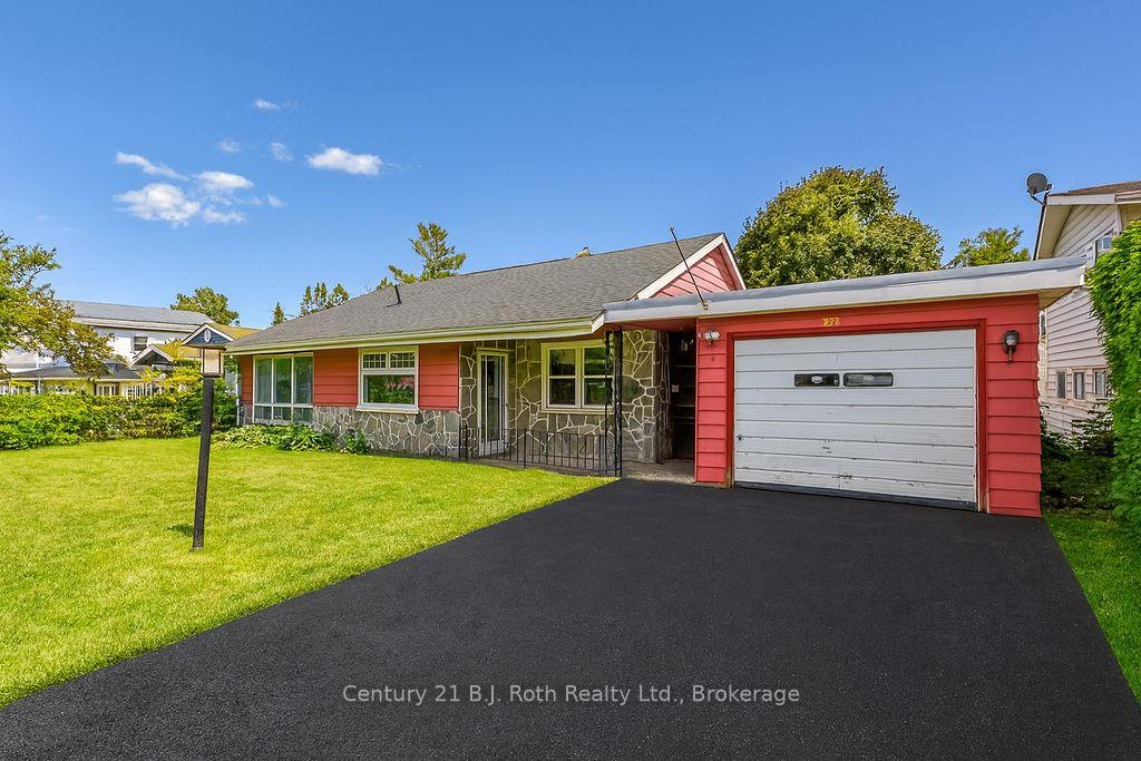 Photo 1 of 377 Barrie Road, Orillia — HOMEH