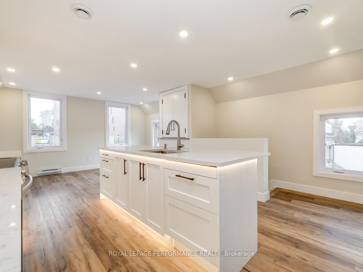 Photo 10 of 119A Beechwood Avenue, Ottawa, Lindenlea — HOMEH